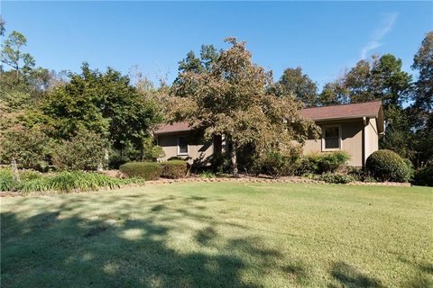102 Shadowick Way