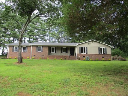 306 Stone Hedge Court