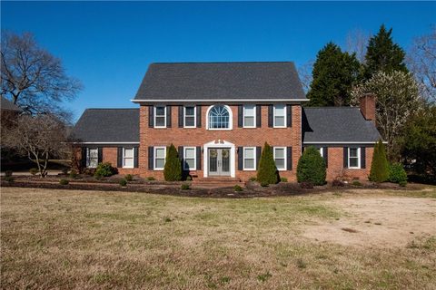 104 Pine Ridge Drive sold home in Smithfield, Easley, SC