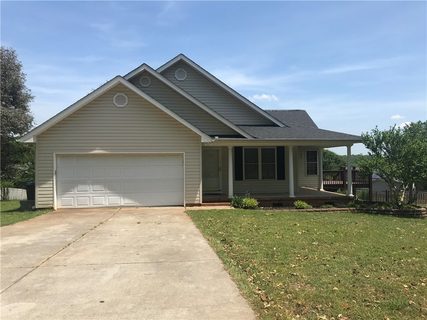 208 Laurel Heights