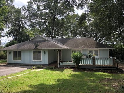 105 Carrie Lane