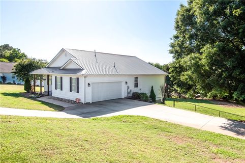 100 Issac Court