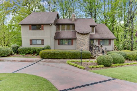 208 Pine Ridge Drive sold home in Smithfield, Easley, SC