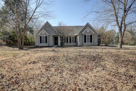 105 Periwinkle Court Pendleton