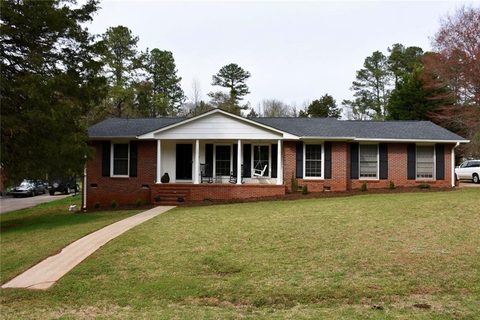 106 Wedgewood Drive sold home in Windsor Forest, Anderson, SC