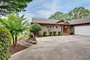 206 Sunset Ridge Drive sold home in Seneca, SC