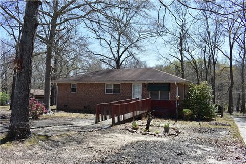 123 Knowlandwood Circle sold home in Airline Acres, Anderson, SC