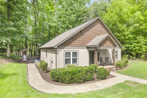 Previously sold for $287,000