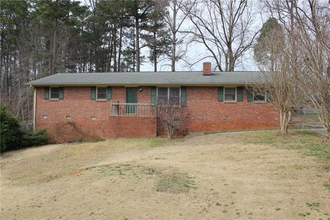 204 Carswell Drive