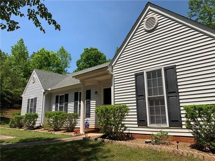 904 Saxton Cove