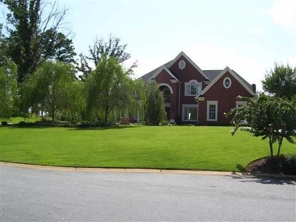 210 Golden Willow Court