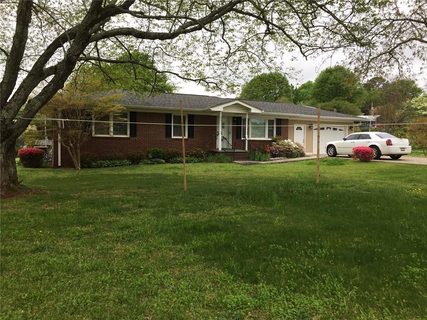 1103 Briarwood Drive