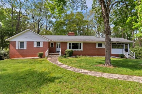 101 Laurel Lane