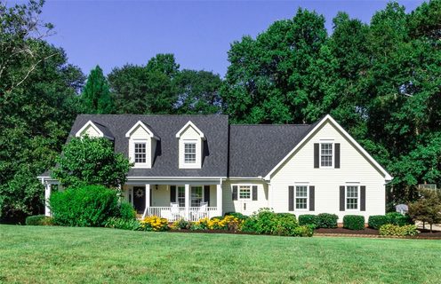 104 S Clearstone Court