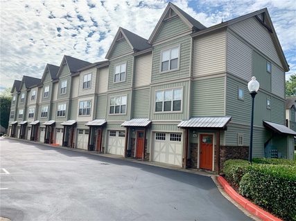203 Kelly Road 902