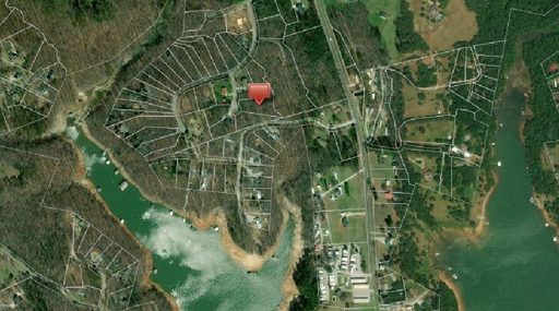 Lot 30 Cherokee Path Drive sold home in Tokeena Shores, Seneca, SC