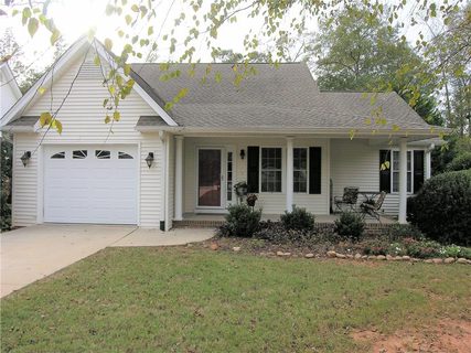 192 Grand Oak Circle