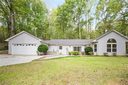 257 Lake Place Drive sold home in Lavonia, SC