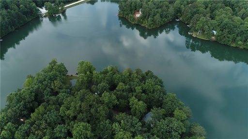 679 Chattooga Lake Road sold home in Chattooga Lake, Mountain Rest, SC