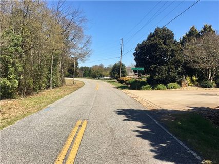 Lot 39 Buckeye Trail sold home in Sunset Shores, Anderson, SC