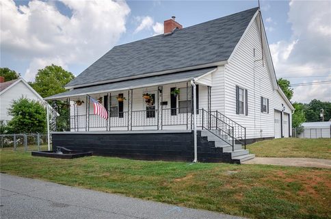 12 Mccaughrin Street