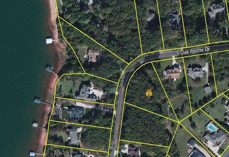 153 S Oak Pointe Drive sold home in South Oak Point, Seneca, SC