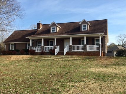 100 Woody Acres Court sold home in Quail Creek Sub, Anderson, SC