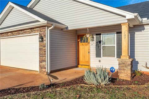 107 Stanmoore Drive sold home in Stanmoore Heights, Anderson, SC