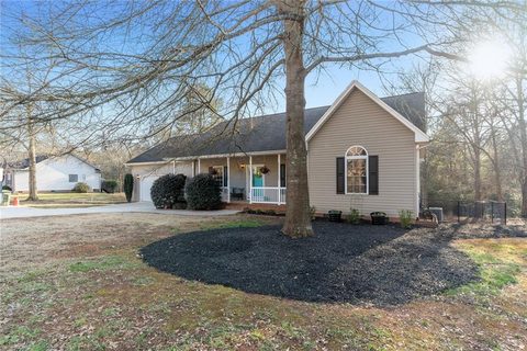 112 Wild Oak Run sold home in Wildwood Point, Anderson, SC
