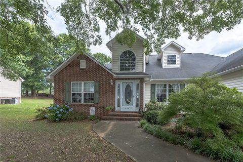 170 Amberwood Drive