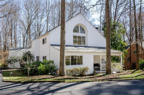 118 Liberty Hall Drive sold home in Liberty Hall Vi, Pendleton, SC