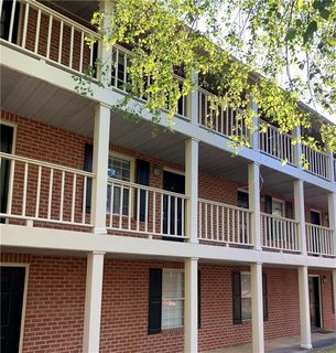 250 Elm Street 824