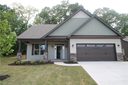 348 S Stonegate Drive sold home in Seneca, SC