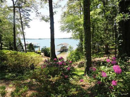 200 Wild Oak Court sold home in Waterford Sub, Seneca, SC
