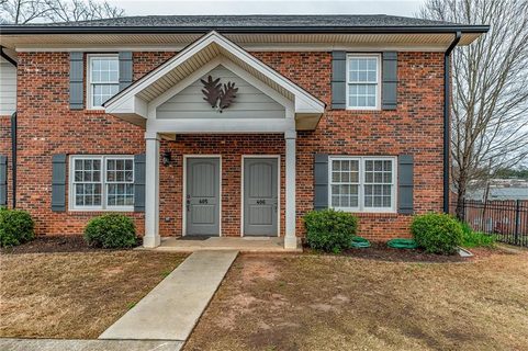 209 Calhoun Street 406
