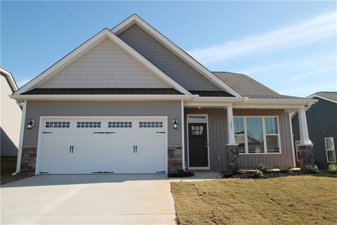 611 Sandstone Drive