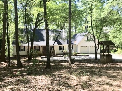 1418 Hunters Trail