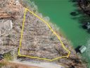 Lot 7 W. View Bay Drive sold home in Seneca, SC