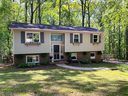 325 Woodland Circle sold home in Pendleton, SC