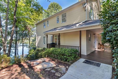 123 Coachman Drive