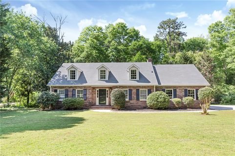 1505 Hilltop Drive