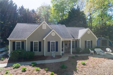 118 Summersweet Lane