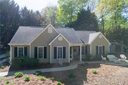 118 Summersweet Lane sold home in Seneca, SC