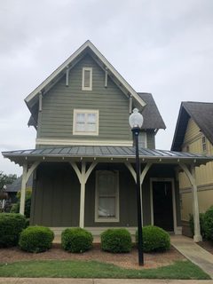 101 West Lane 1207