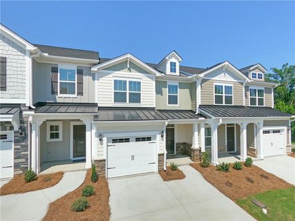 102 Wakeview Way