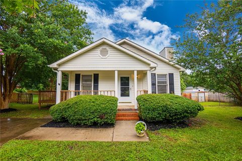 26 Cooperfield Avenue