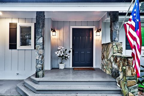 Previously sold for $645,000