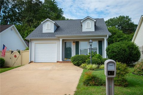 214 Londonberry Drive