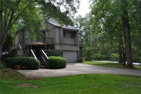220 Cherokee Drive