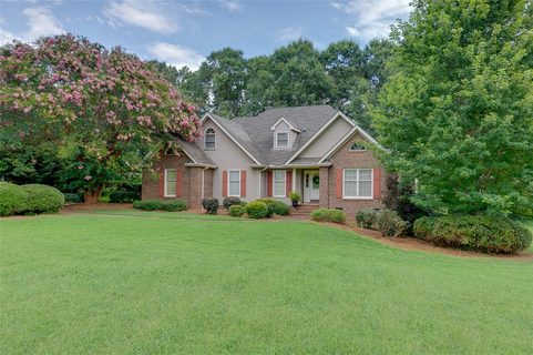 113 Devon Way